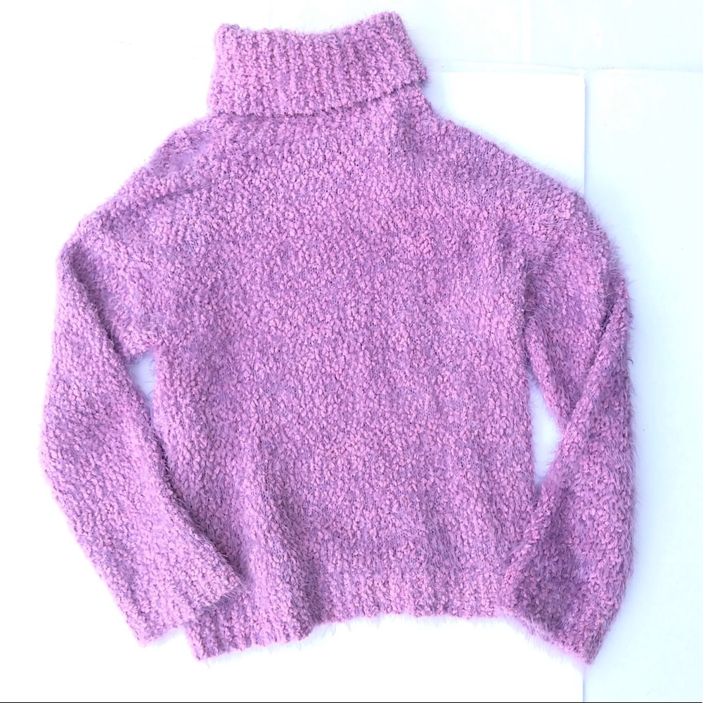 NWOT ABOUND LAVENDER FUZZY TURTLENECK SWEATER - Picture 5 of 8